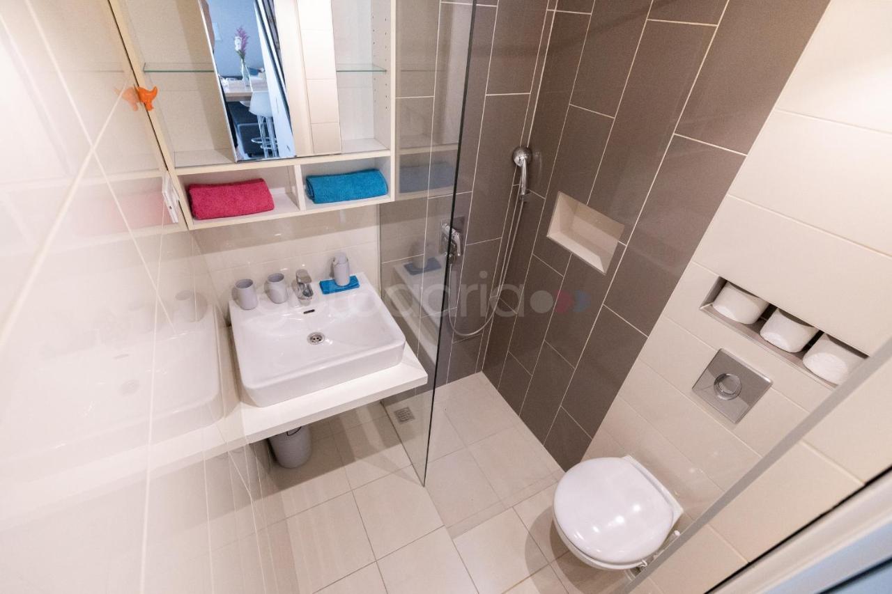 מאקרסקה Modern Duplex Studio Tommy מראה חיצוני תמונה